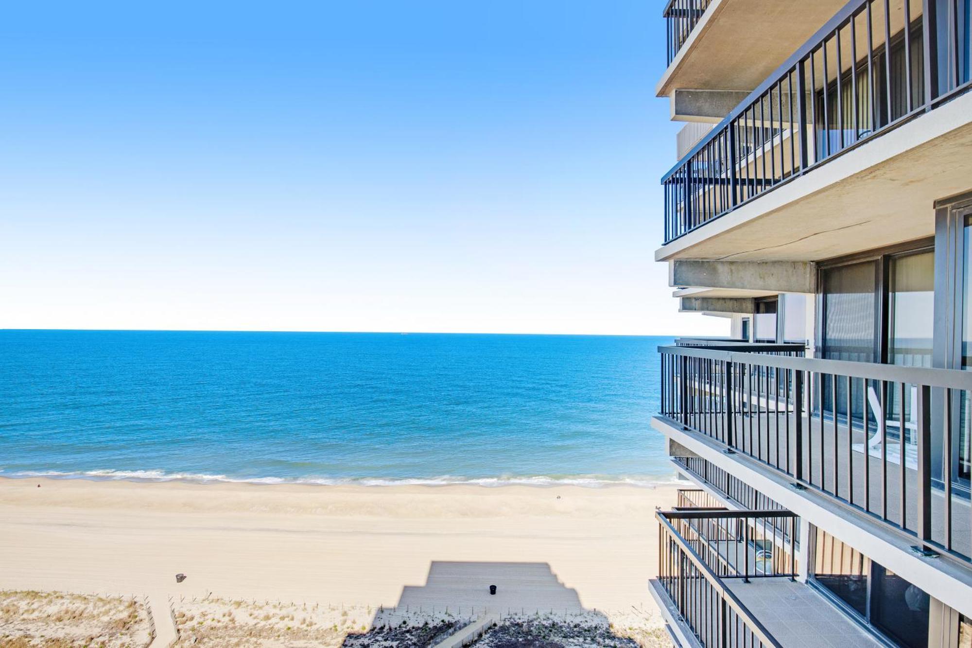 Sea Watch III Ocean City Quarto foto