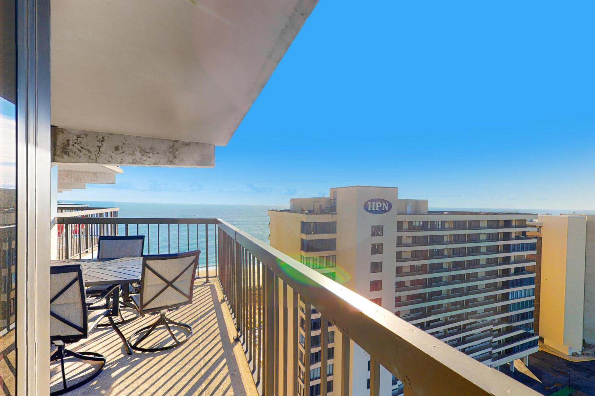 Sea Watch III Ocean City Quarto foto