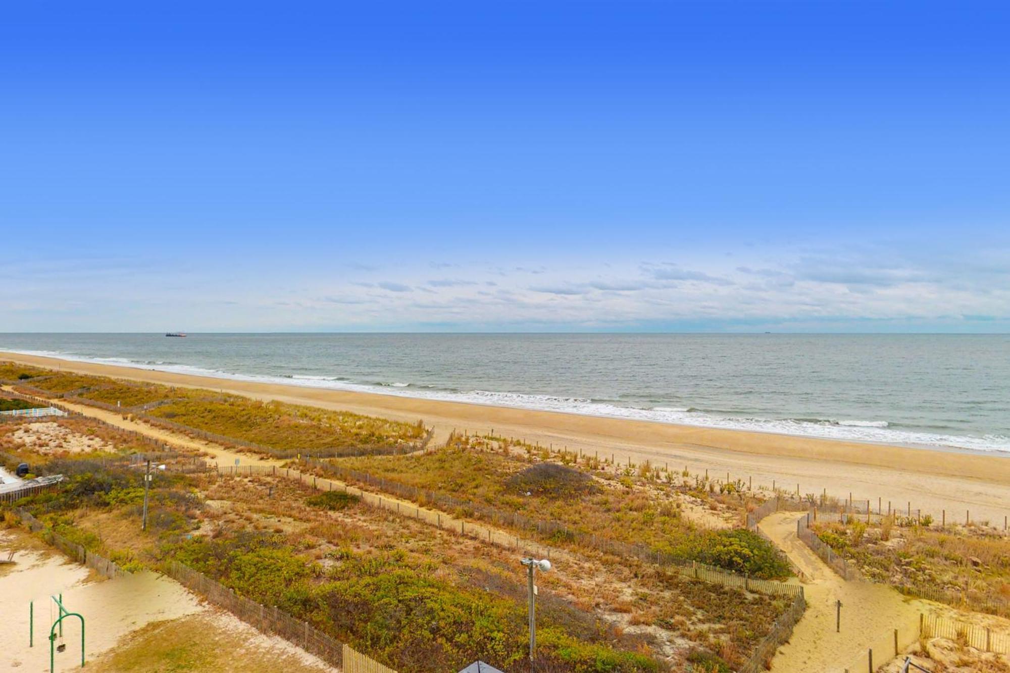 Sea Watch III Ocean City Quarto foto