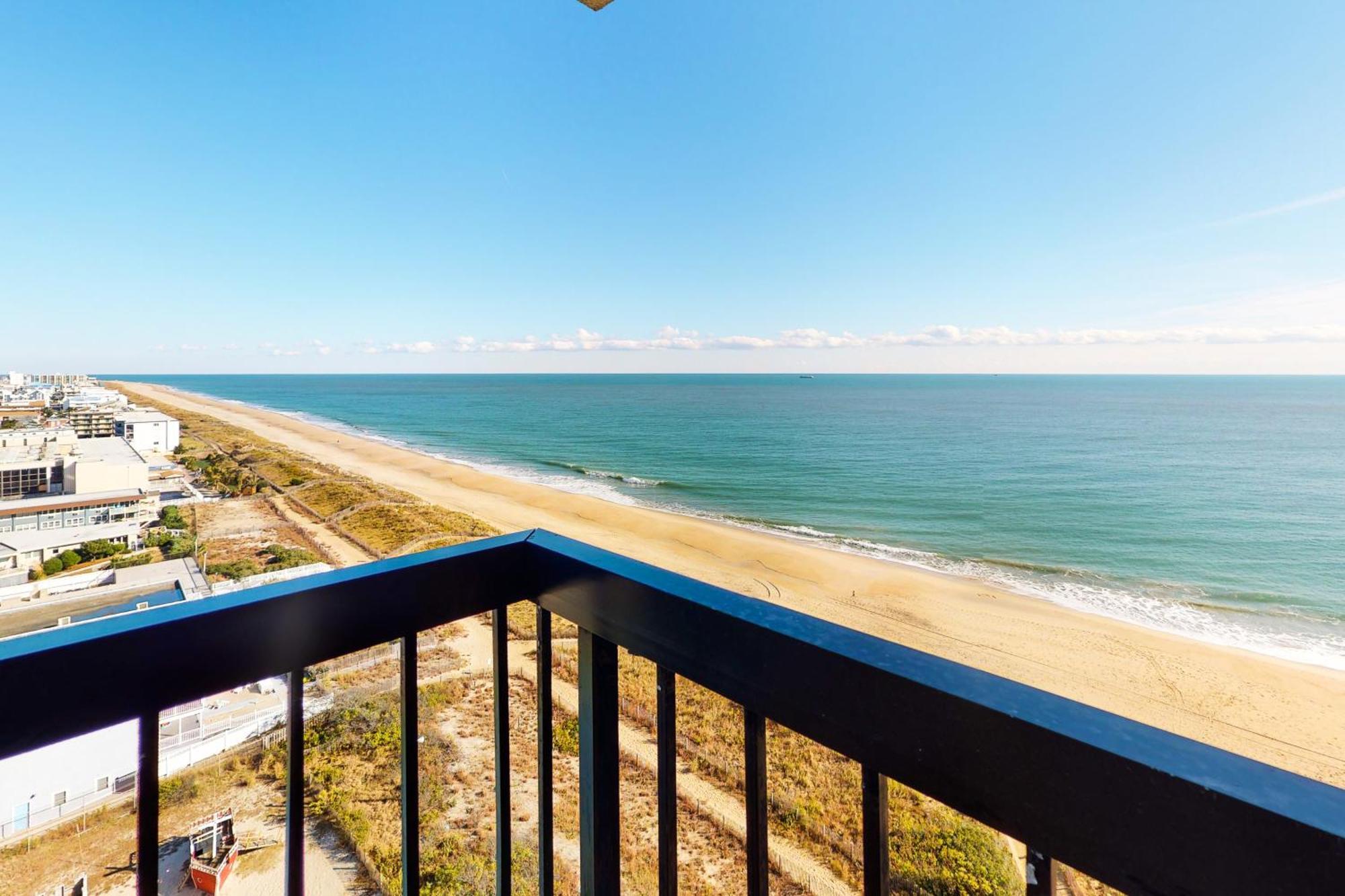 Sea Watch III Ocean City Quarto foto